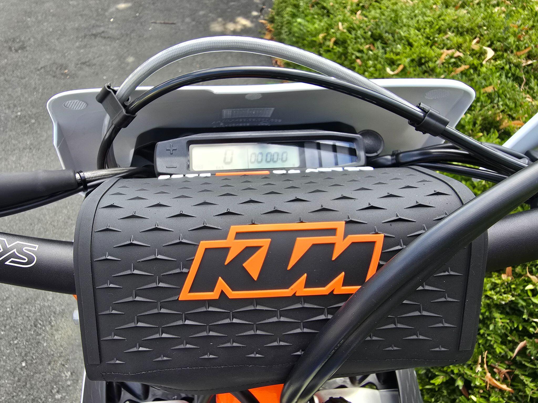 SOLD 2026 KTM 350 SIX DAYS